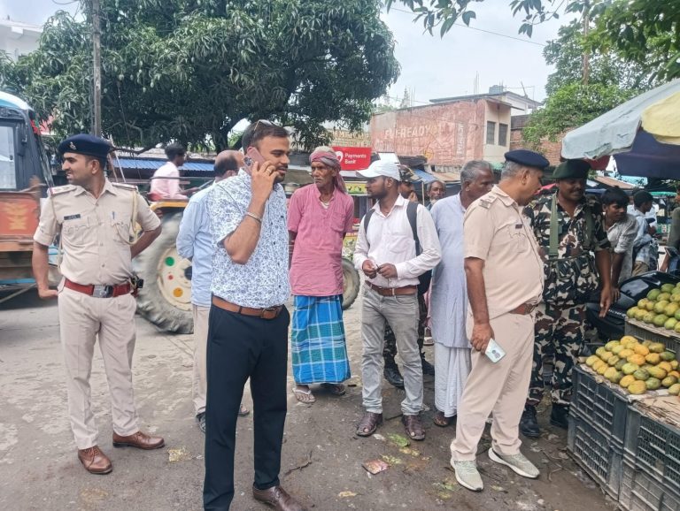 दुकानदारों को तीन दिन में अतिक्रमण हटाने निर्देश