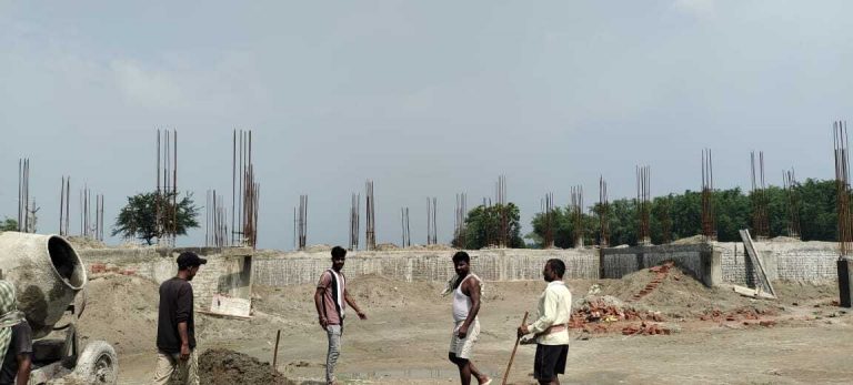 पंचायत सरकार भवन निर्माण में अनियमितता का लगाया आरोप