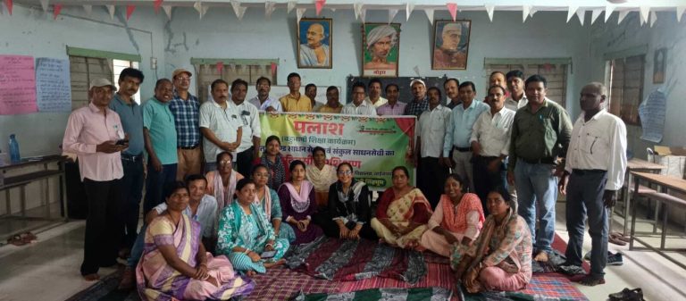Chaibasa News : भाषाई शिक्षण को स्थानीय संदर्भों से जोड़कर प्रभावशाली बनाने पर जोर