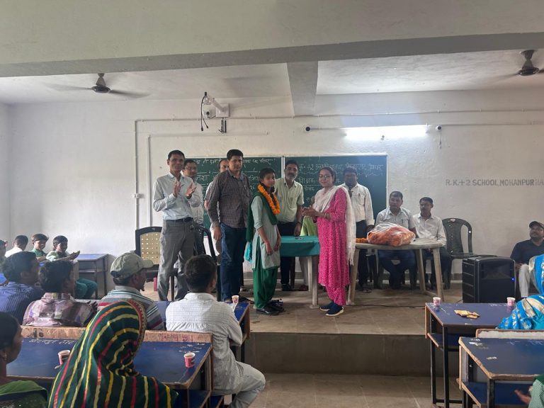Deoghar news : पैरेंट्स-टीचर मिट में विद्यार्थियों की अनियमित उपस्थिति पर जतायी चिंता