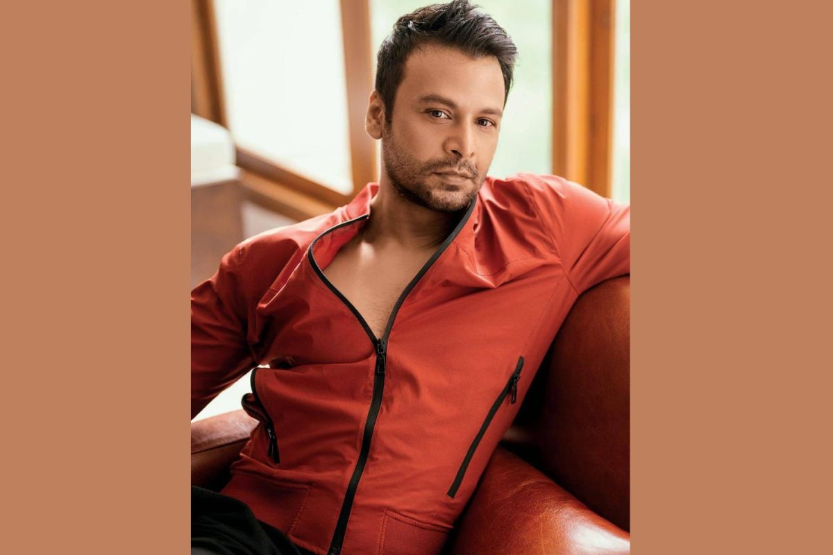 prabhat chaudhary| Success story of Prabhat Choudhary, who promoted everything from Shahrukh Khan's film to Pushpa 2 in Patna