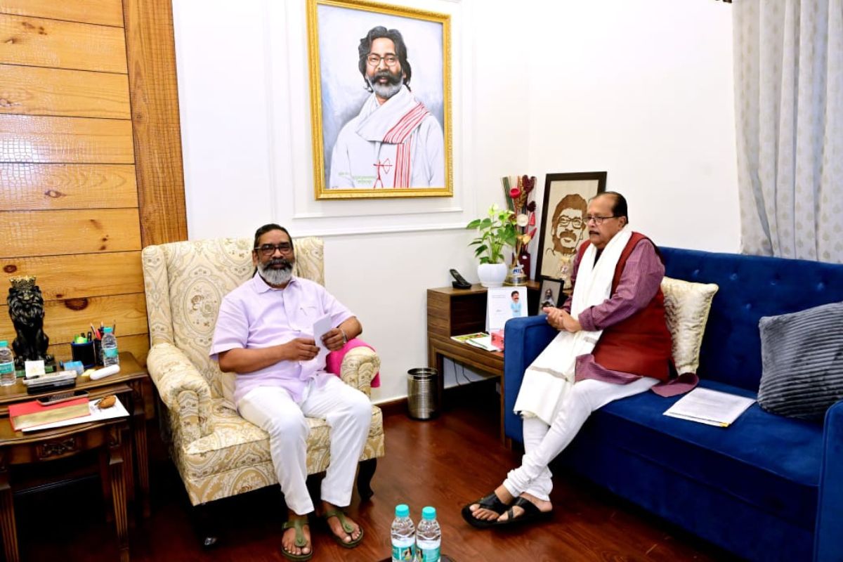 radhakrishna kishore with hemant soren