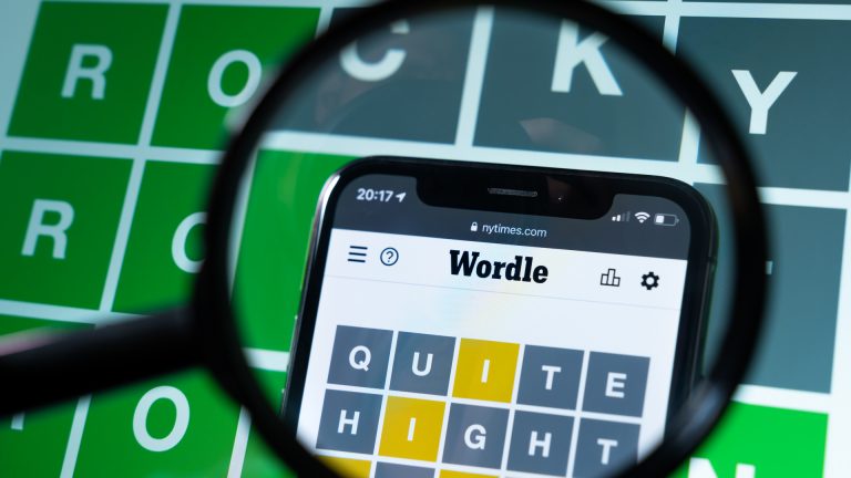 एक शब्द और दिमागी जंग! यहां देखें Wordle 1525 का सॉल्यूशन