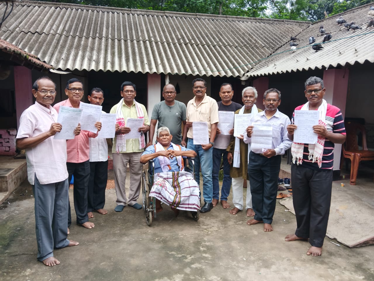 JAMSHEDPUR: आसेका(आदिवासी सोसियो एजुकेशनल एंड कल्चरल एसोसिएशन) द्वारा संचालित बोर्ड ऑफ संताली एजुकेशन का ग्रीष्मकालीन सत्र की लोअर, हाइयर, मैट्रिक व प्लस टू का रिजल्ट सोमवार को जारी किया.