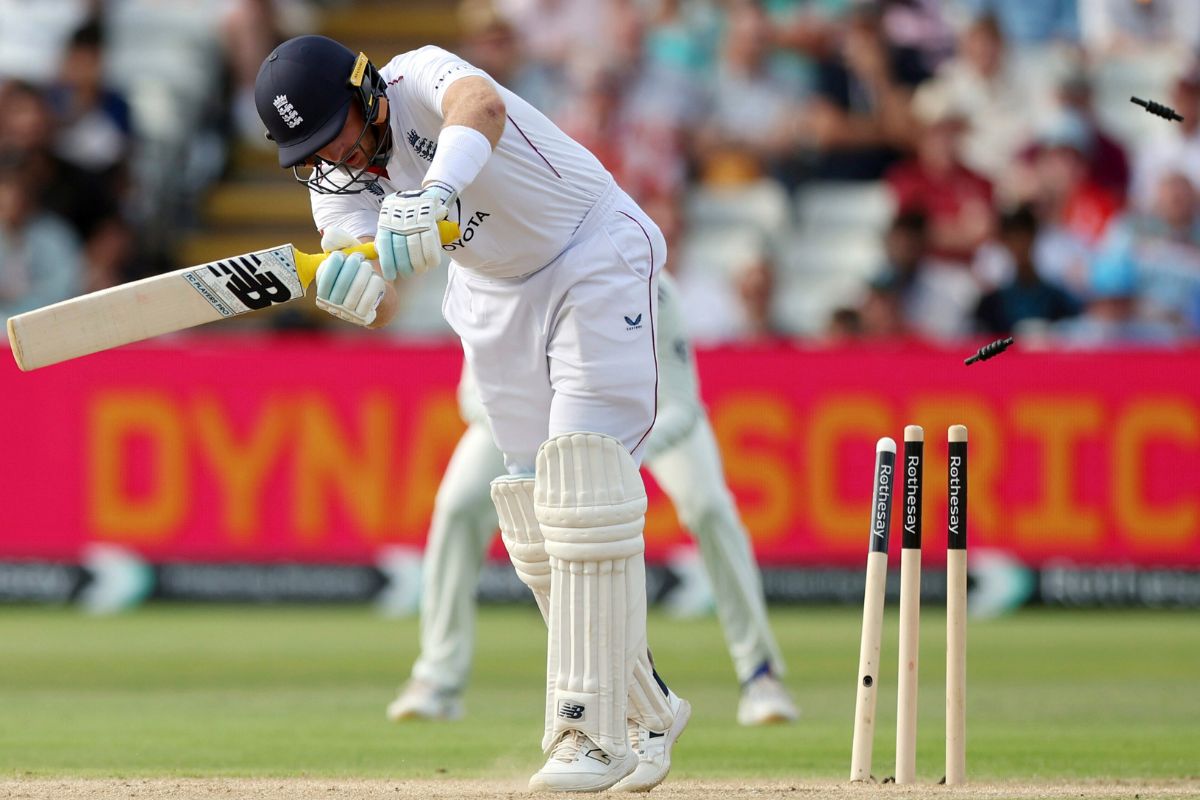 Joe Root Wicket on Akash Deep ball.