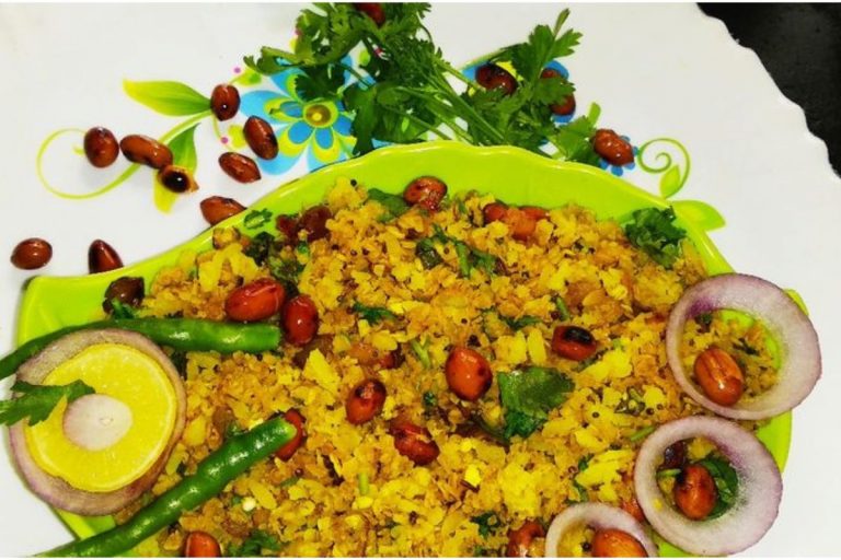 Oats Poha Recipe: झटपट बनाएं ये स्वादिष्ट ओट्स पोहा,हेल्दी भी और टेस्टी भी