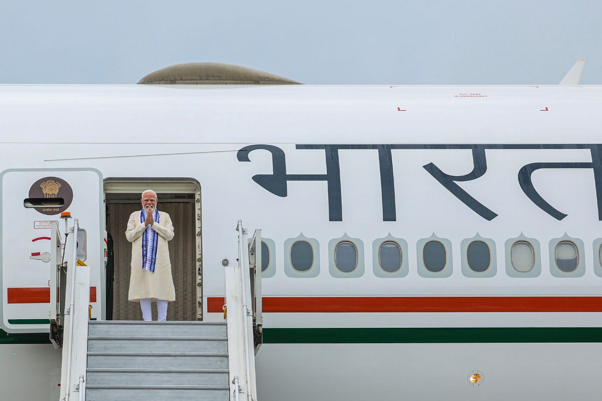 PM Modi Visit Britain and Maldives