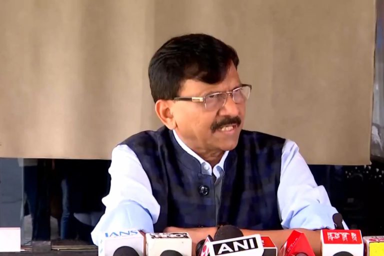 Sanjay Raut On Marathi Language: मराठी महाराष्ट्र में नहीं, तो क्या पाकिस्तान और बांग्लादेश में बोली जाएगी, राउत का BJP पर हमला