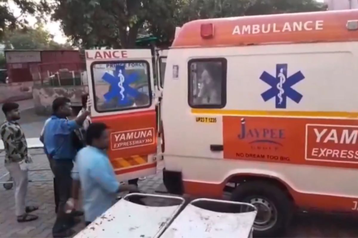 Yamuna Expressway Accident