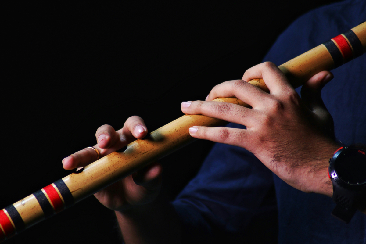 benefits of keeping flute at home