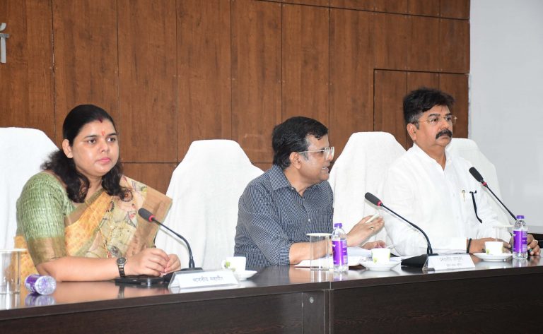 शहरी क्षेत्र के विकास के लिए किये जायेंगे हरसंभव उपाय : आयुक्त