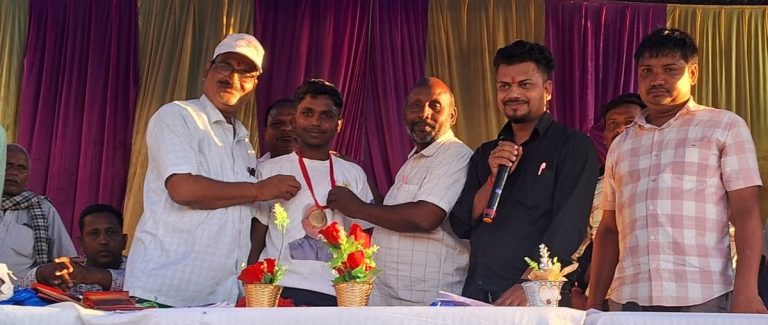 साइकिल रेस में केशव ने प्राप्त किया प्रथम स्थान