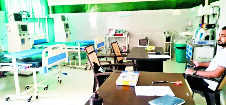 East Singhbhum News : घाटशिला अनुमंडल अस्पताल में डायलिसिस सेंटर का उद्घाटन 14 को