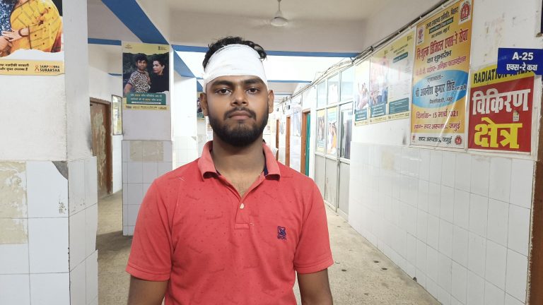व्यवसायी की जमीन पर जबरन मंदिर निर्माण का विरोध करने पर मारपीट, तीन घायल