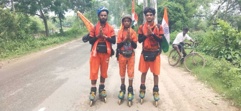 तिरंगा हमारी आन, बान व शान है, जबकि भगवा हमारी पहचान