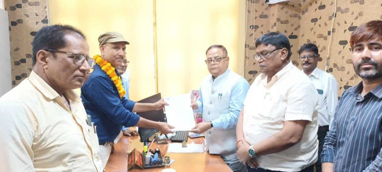 सीनेट चुनाव : 13 पदों के लिए सात प्रत्याशियों ने किया नामांकन
