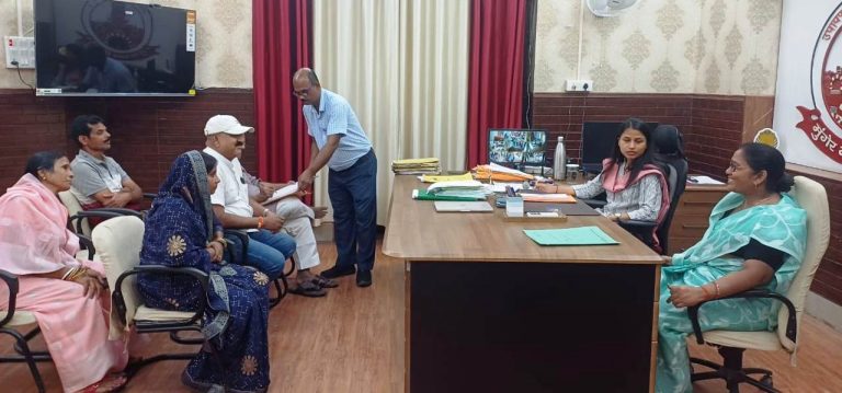 इलेक्ट्रॉनिक वाहनों के लिए शहर के 25 स्थानों पर बनेंगे चार्जिंग प्वाइंट