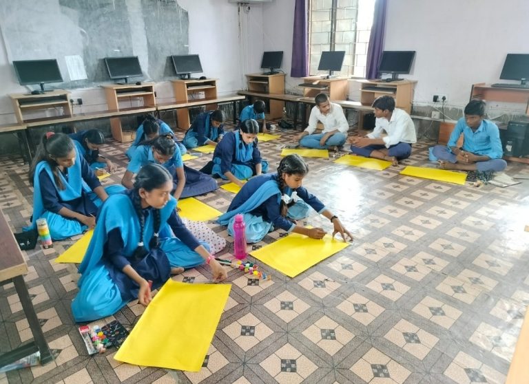 प्रतियोगिता से विद्यार्थियों की निखरती है प्रतिभा