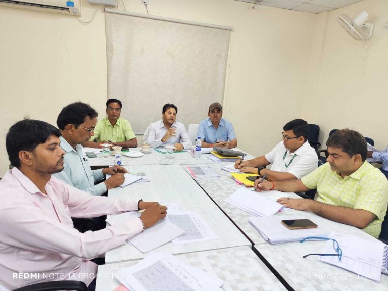 Darbhanga News: एक सप्ताह के भीतर जल संकट का समाधान समाधान नहीं होने पर ब्लैकलिस्ट कर दी जायेगी संबंधित एजेंसी