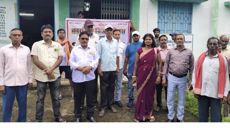 Giridih News :करगिल विजय दिवस पर लगाये फलदार पौधे
