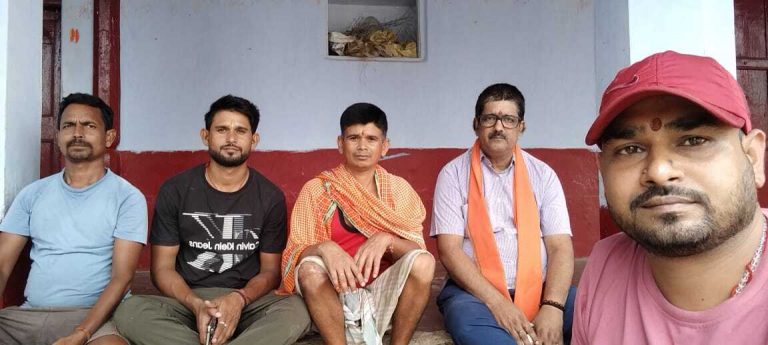 सारवां:  बूथों पर भाजपाइयों में सुनी पीएम के मन की बात