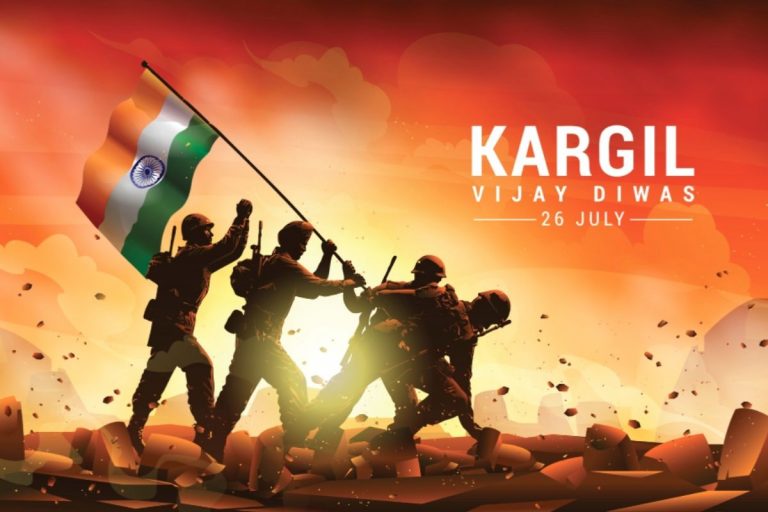 Kargil Vijay Diwas: कारगिल विजय दिवस पर देश ने किया शूरवीरों को सलाम, राष्ट्रपति और PM मोदी ने दी श्रद्धांजलि