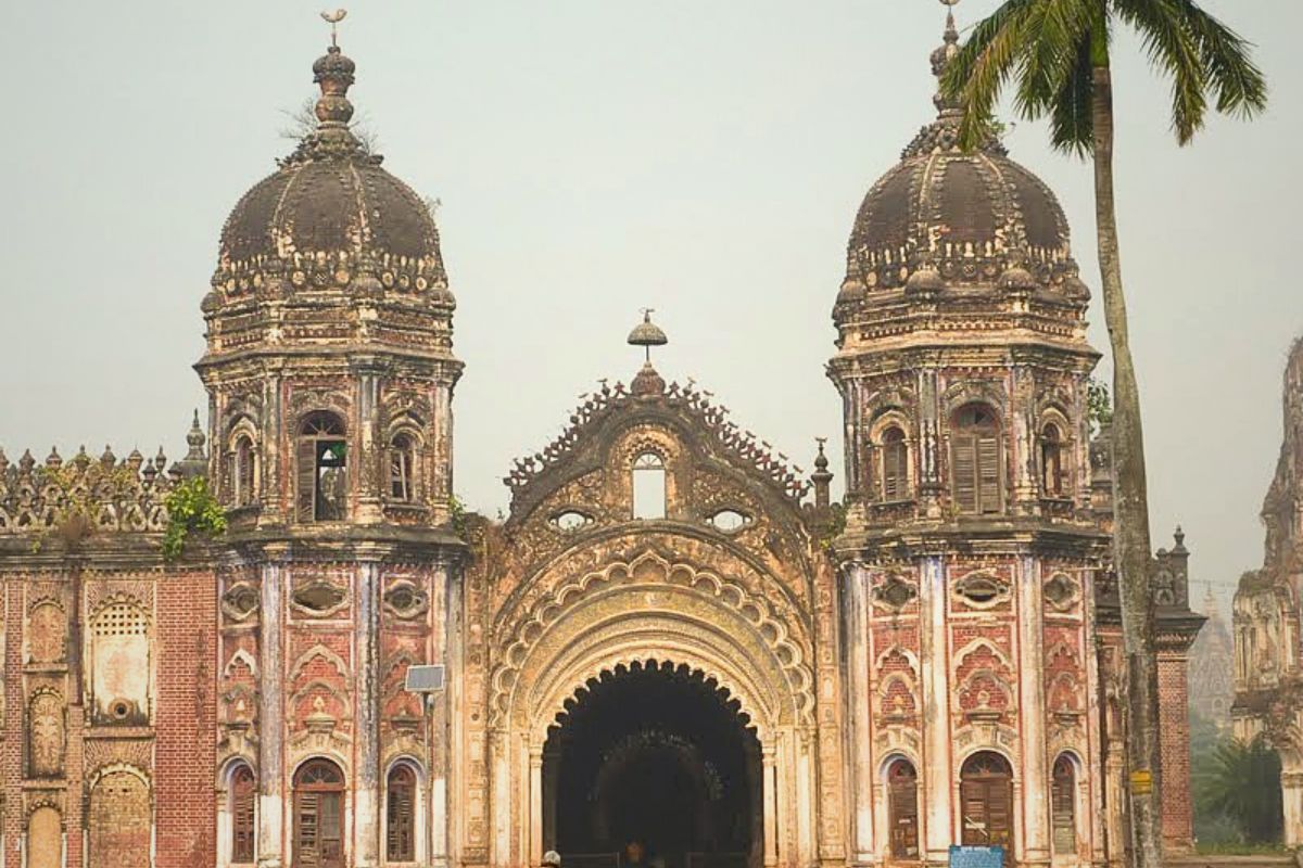 madhubani raj nagar| The Raj Complex of Raj Nagar is a symbol of amazing architecture