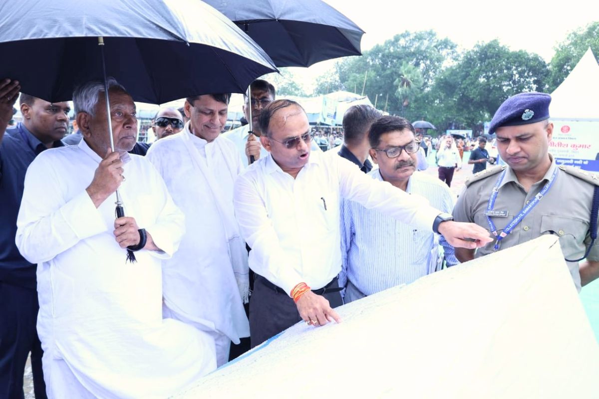 nitish kumar| CM Nitish Gift: CM Nitish laid the foundation stone of two schemes worth Rs 364 crore in Samastipur