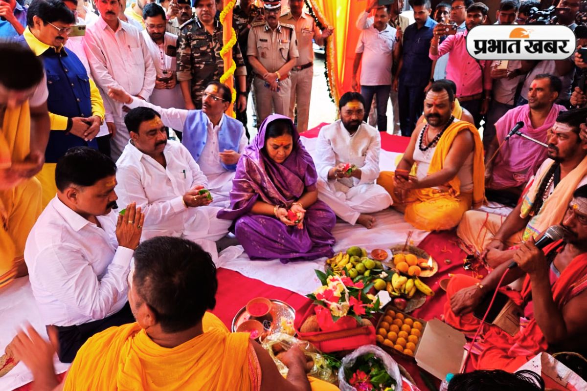 shravani mela 2025 inauguration by jharkhand ministers at dumma