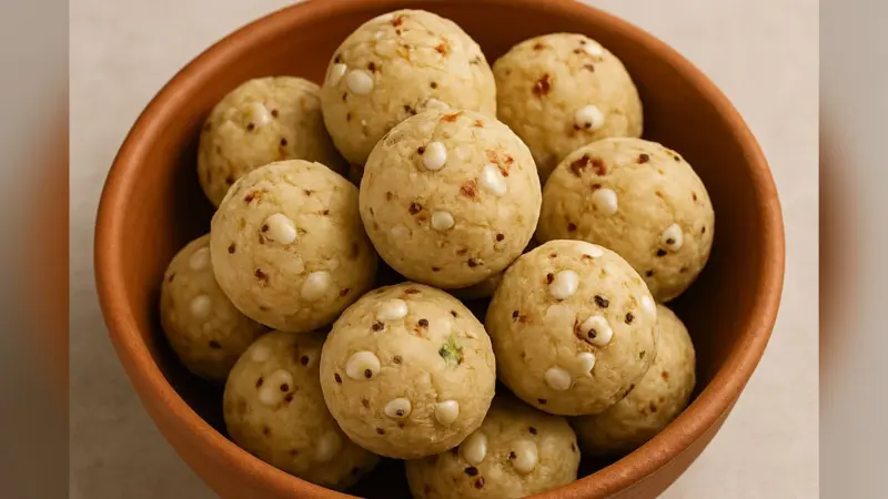 Makhana Laddu Recipe: बिना चीनी, बिना ज्यादा मेहनत, बनाएं ये हेल्दी मखाना  लड्डू