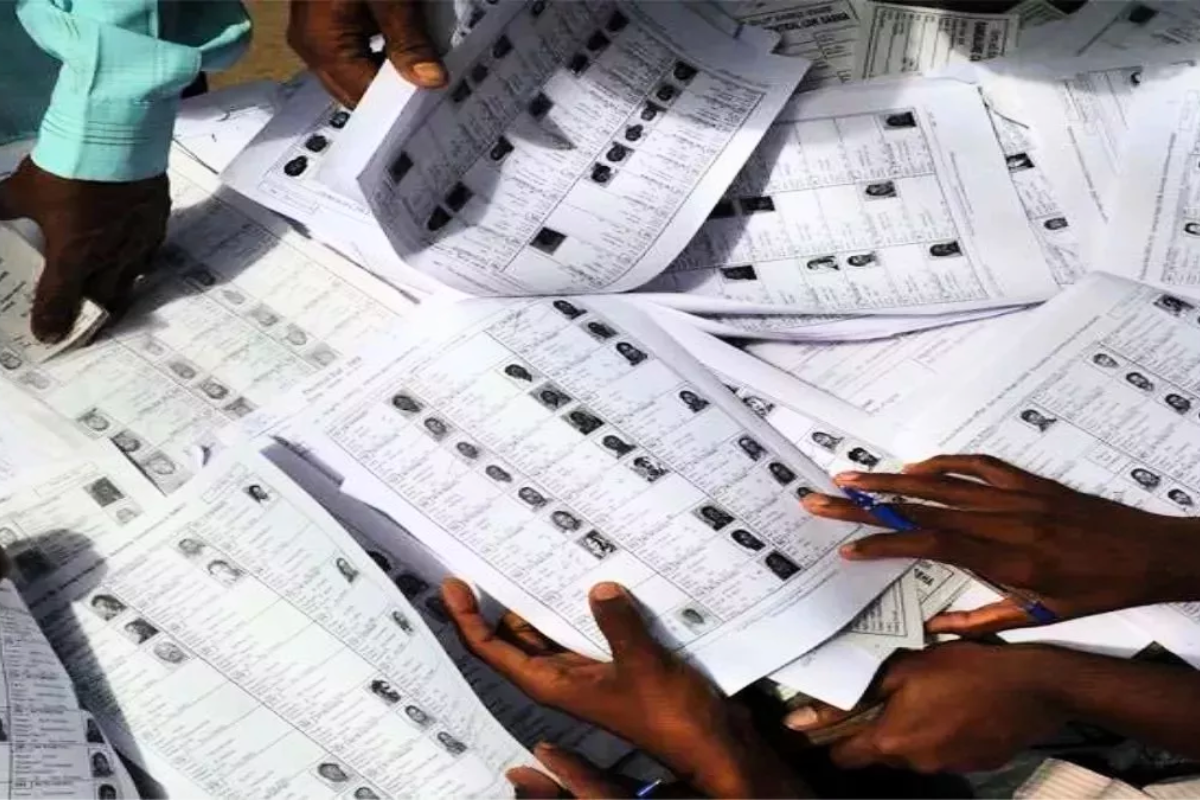 Bihar Election 2025| How to check name in new draft voter list in Bihar