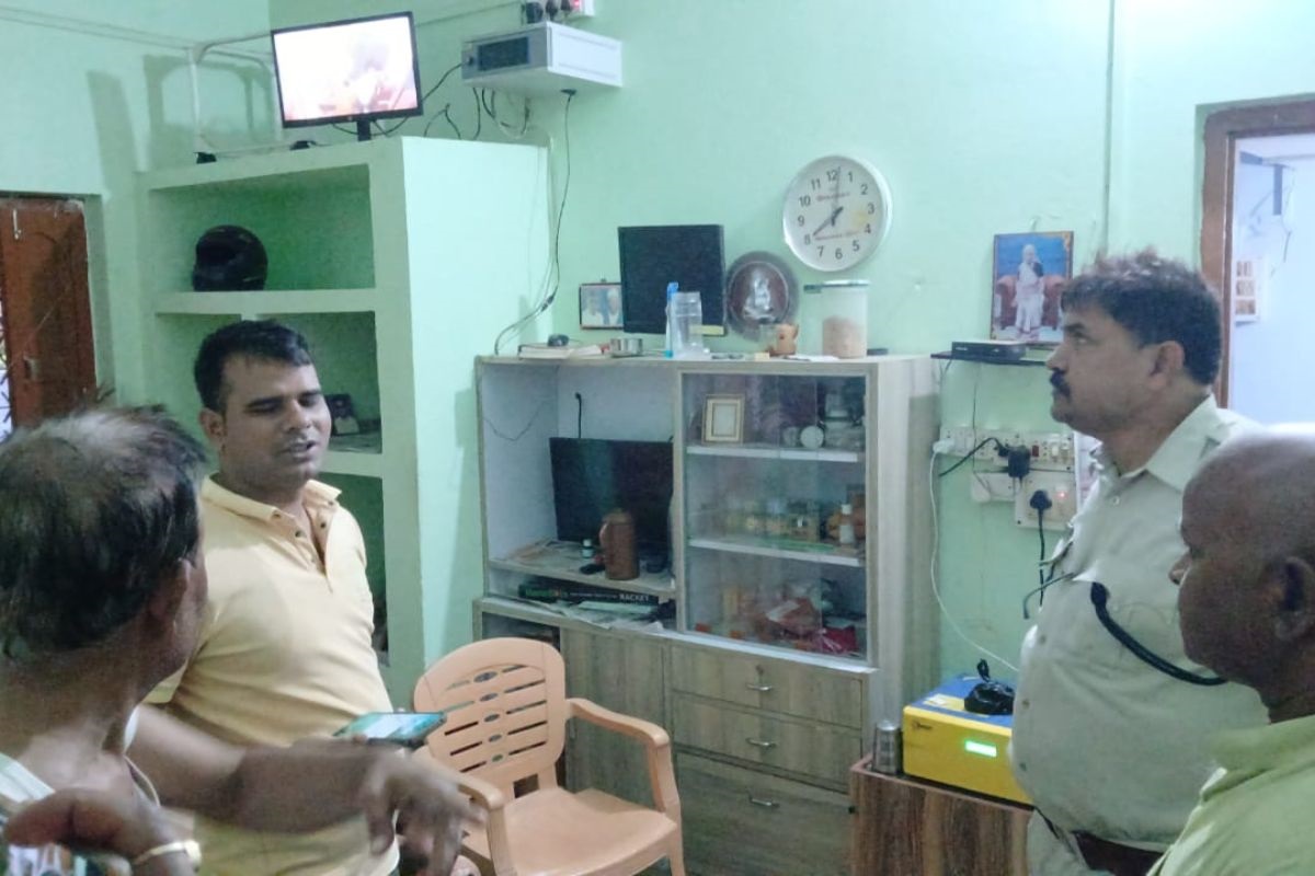 सेवानिवृत्त शिक्षक के घर डकैती