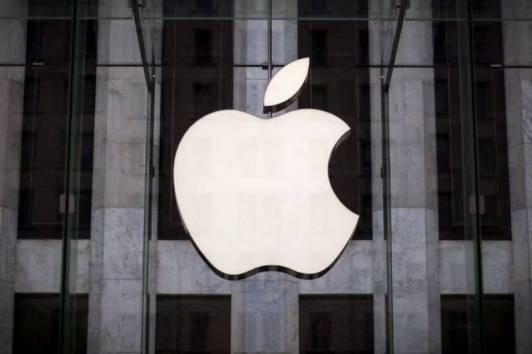 एप्पल के लोगो में आधा कटा सेब ही क्यों होता है? सालों से iPhone चलाने वाले भी नहीं जानते इसके पीछे की वजह