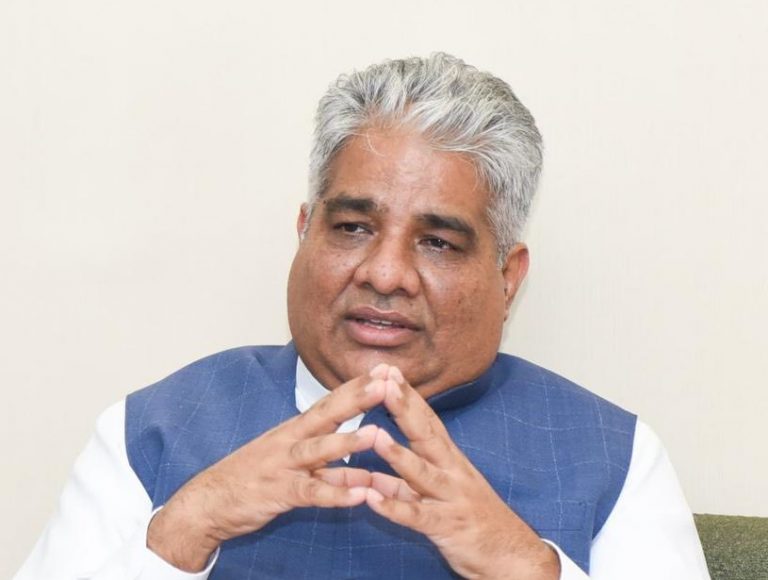 BJP: लोकसभा में विपक्ष के नेता वोट चोरी के फर्जी आरोप लगाकर चुनाव आयोग को कर रहे हैं बदनाम
