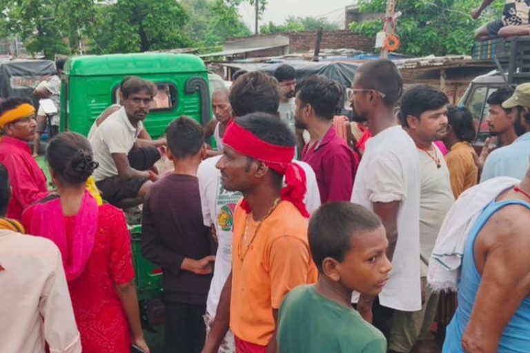Bihar News: मुजफ्फरपुर में ई-रिक्शा चालक की हत्या मामले में आया ट्विस्ट, पोस्टमार्टम रिपोर्ट में हुआ चौकाने वाला खुलासा