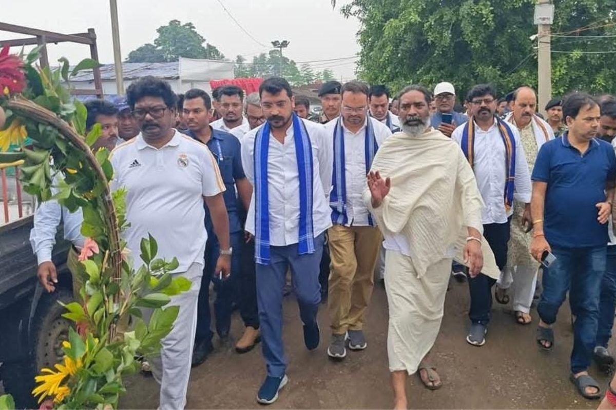 Chandrashekhar Azad Ravan with hemant soren