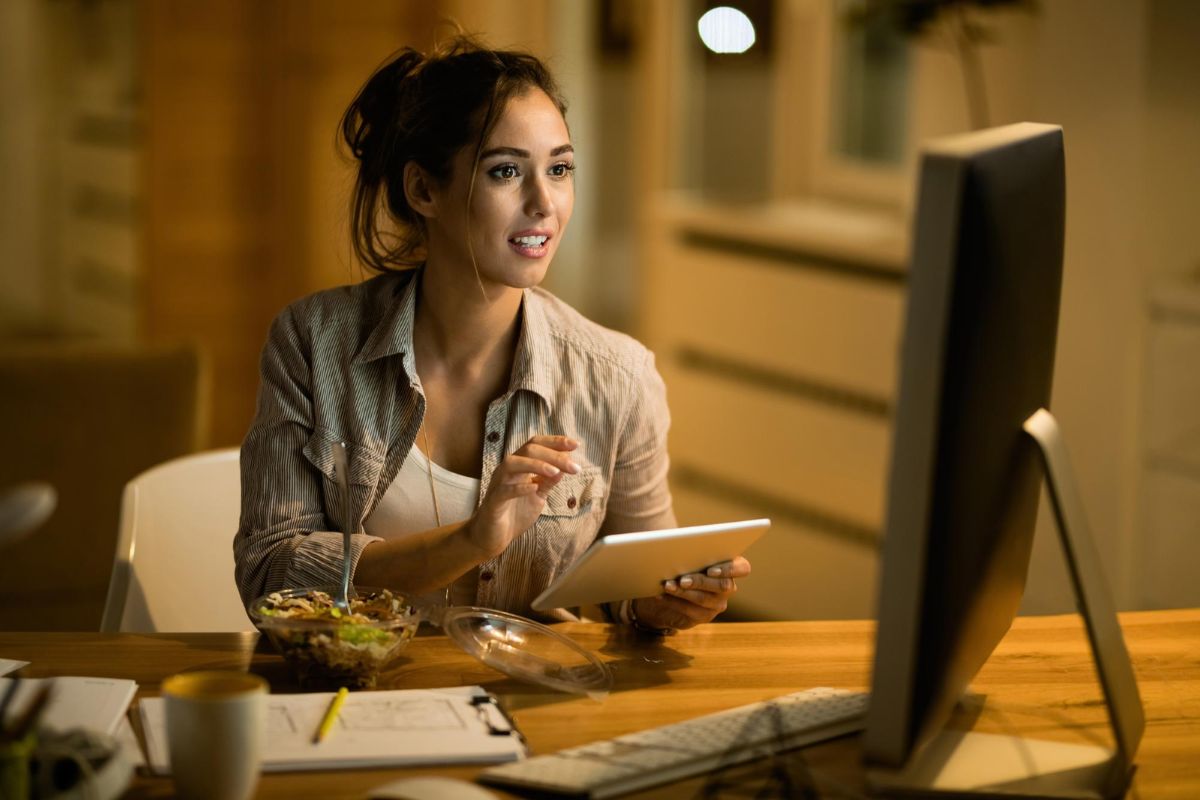Digital Marketing vs Coding 2025 in Hindi
