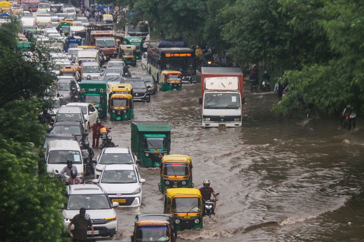 Heavy Rain Warning: