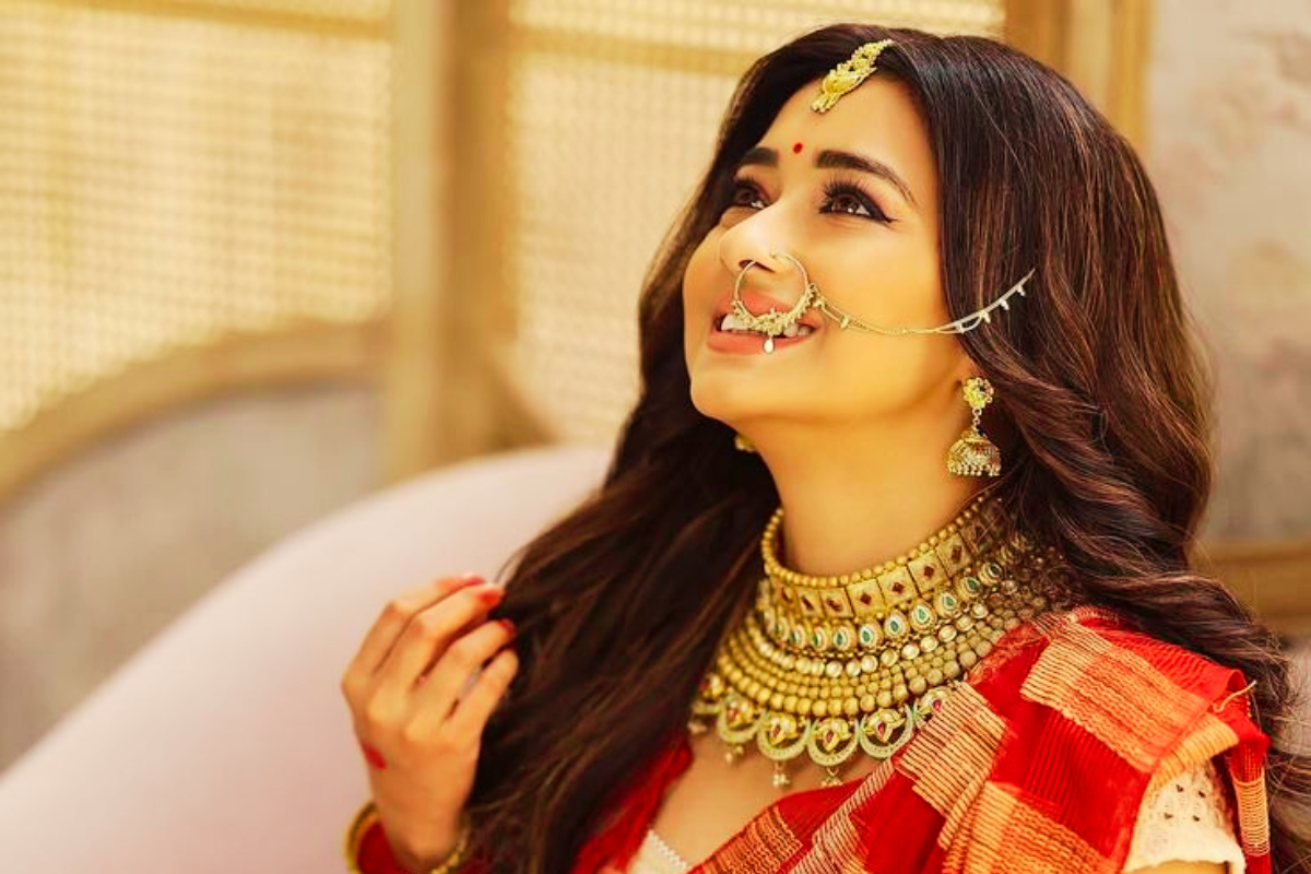 celebrity makeup tips for teej