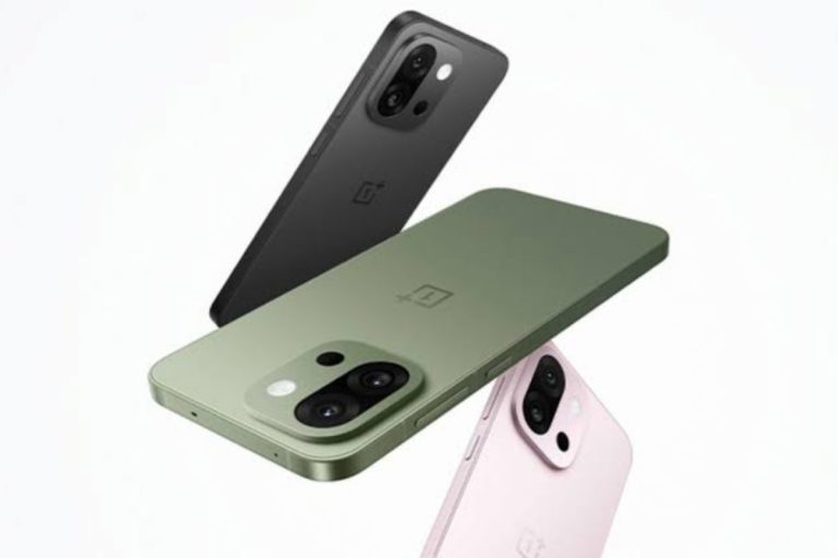 7000mAh बैटरी के साथ OnePlus 15 जल्द होगा लॉन्च, फीचर्स हुए लीक