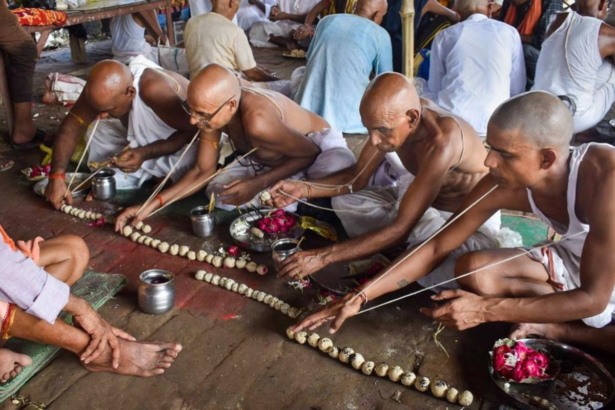 Online booking of Pitru Paksha package started