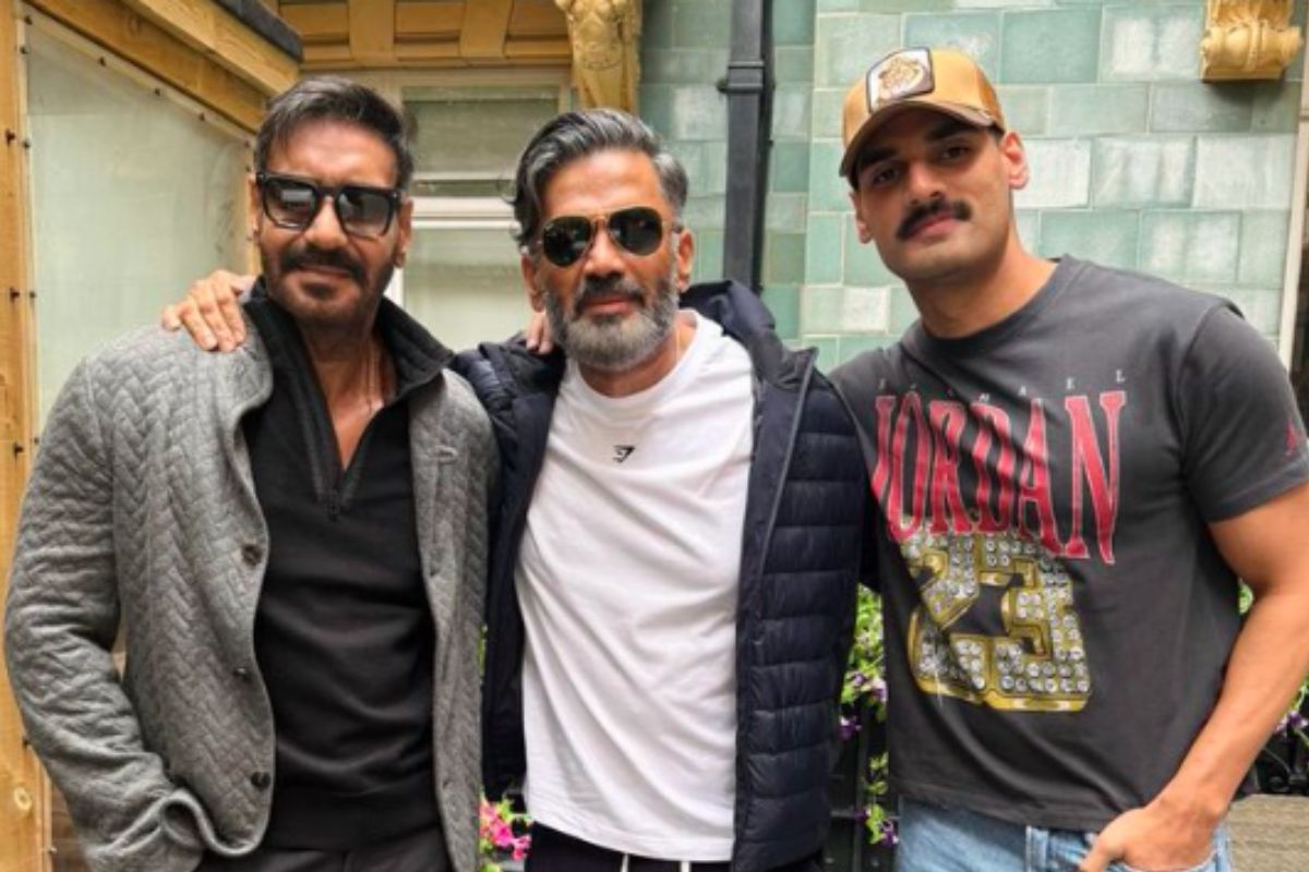 Suniel Shetty Reviews Son of Sardaar 2