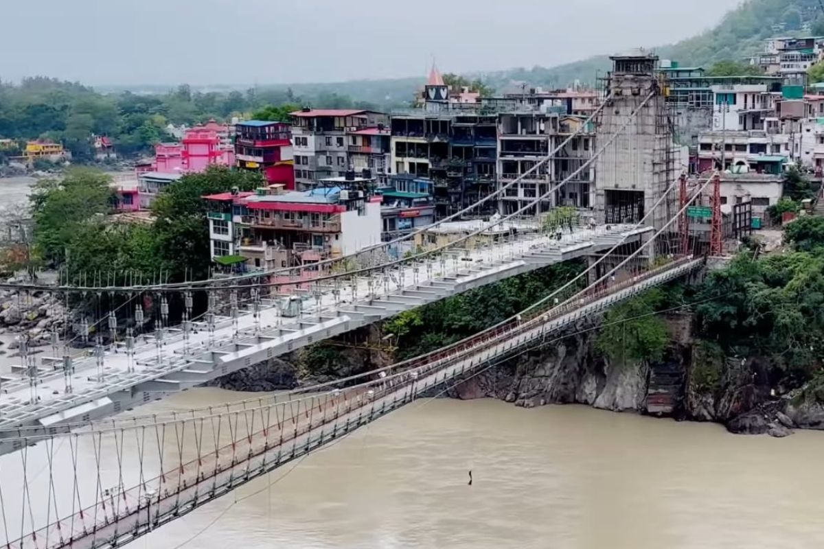 Tourist Place In Bihar enjoy Laxman Jhula
