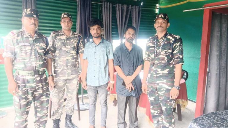 दो बांग्लादेशी को एसएसबी ने पकड़ा