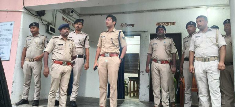 सभी संवेदनशील स्थानों पर रहें मौजूद व लगातार जारी रखें गश्ती, एसपी