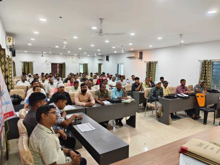 समय पर कार्य पूरा करें सभी बीएलओ