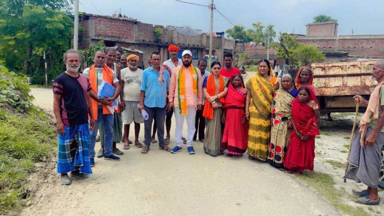 भाजपा नेताओं ने पूर्वी मंडल में दौरा कर बूथ सशक्तीकरण पर दिया जोर