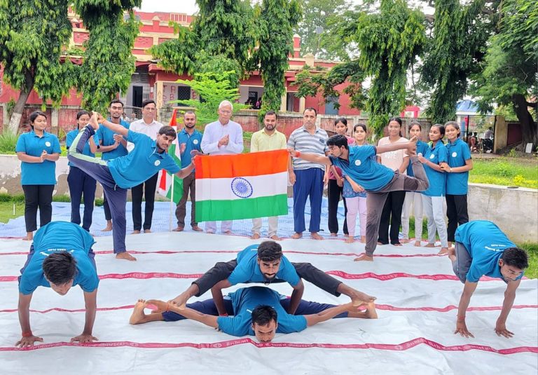 Bettiah : युवा शक्ति का सकारात्मक भाव से सशक्त हुए बिना श्रेष्ठ भारत का नव निर्माण असंभव : प्रो रवींद्र