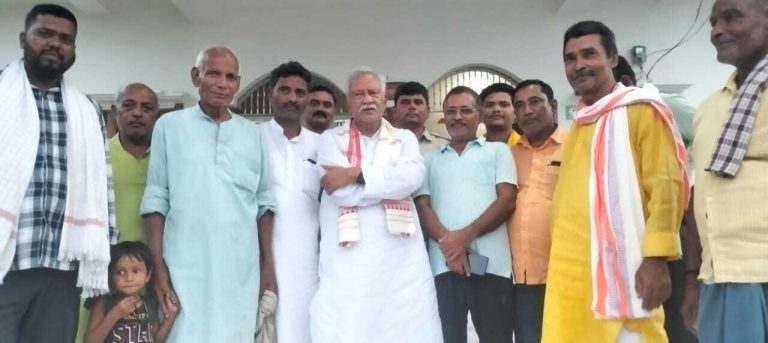 विस उपाध्यक्ष ने क्षेत्र का किया दौरा, सुनी लोगों की समस्याएं