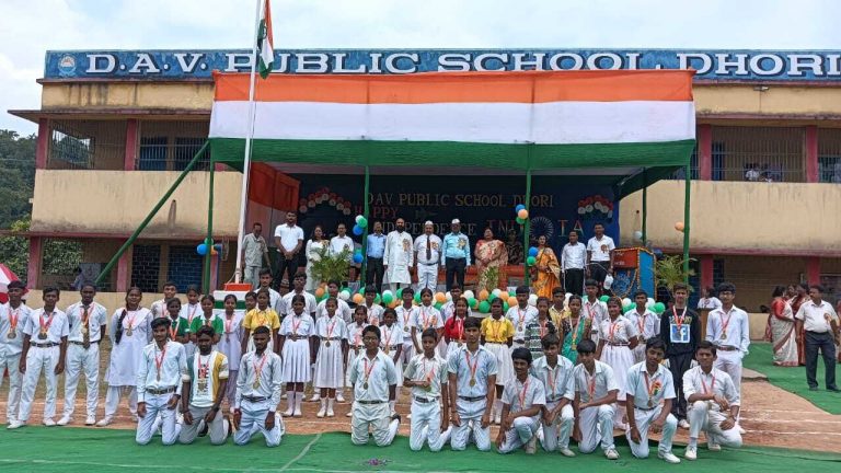 Bokaro news : स्कूलों में हुए सांस्कृतिक कार्यक्रम